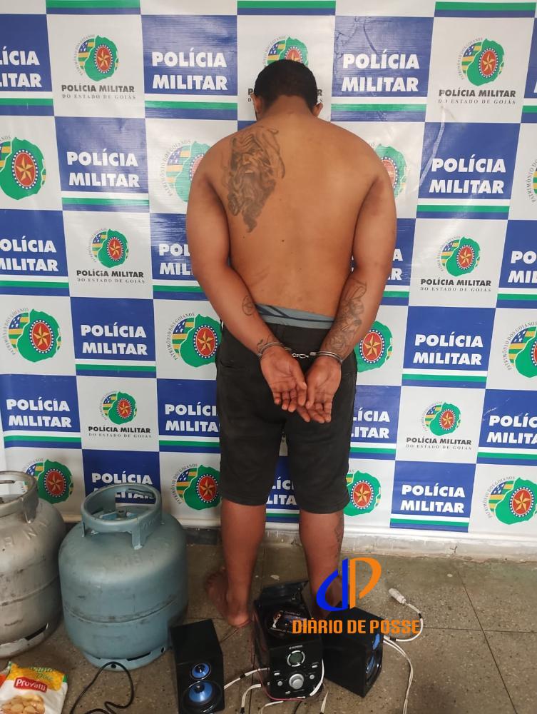 Suspeito de furtos é preso no Centro de Posse após ação da PM