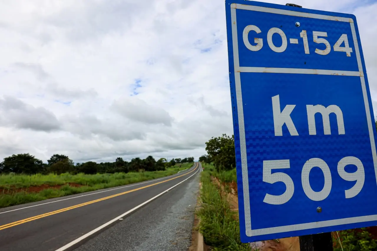 Goiás passa a ter todos os 246 municípios ligados por pavimentação asfáltica