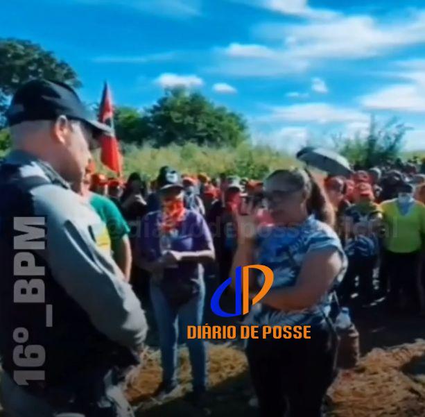 Polícia impede invasão do MST na zona rural de Vila Boa